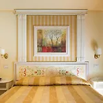 Tuder Hotel 3*
