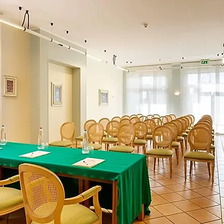 Tuder Hotell Todi