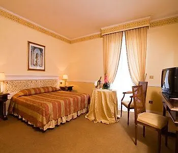 Tuder Hotel Todi